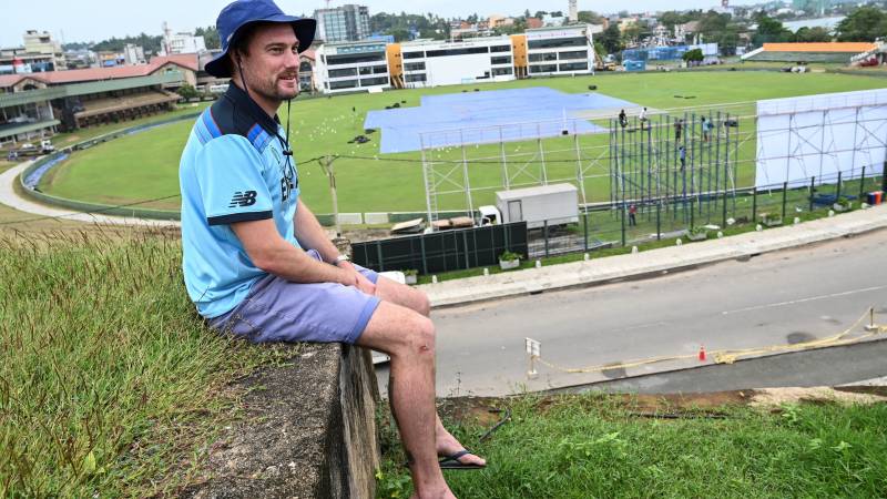 England cricket fan waits 10 months for Sri Lanka Test - and gets kicked out