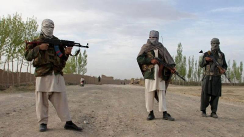 Taliban kill 9 Afghan security personnel in checkpoint raids: authorities