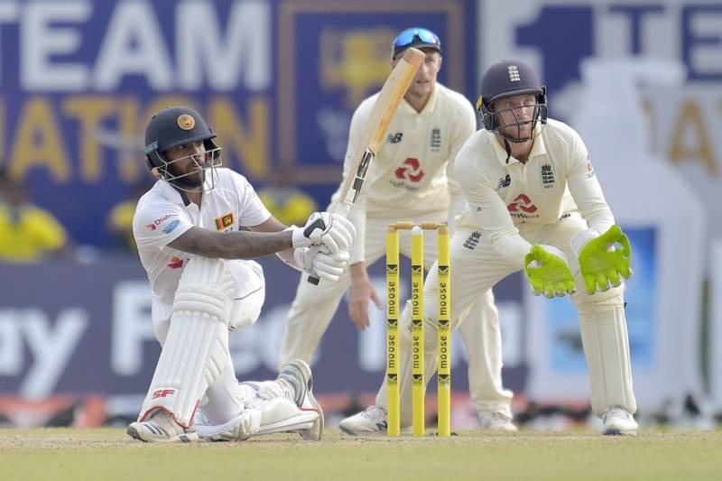 Nervous England lose quick wickets in chase to win Sri Lanka Test