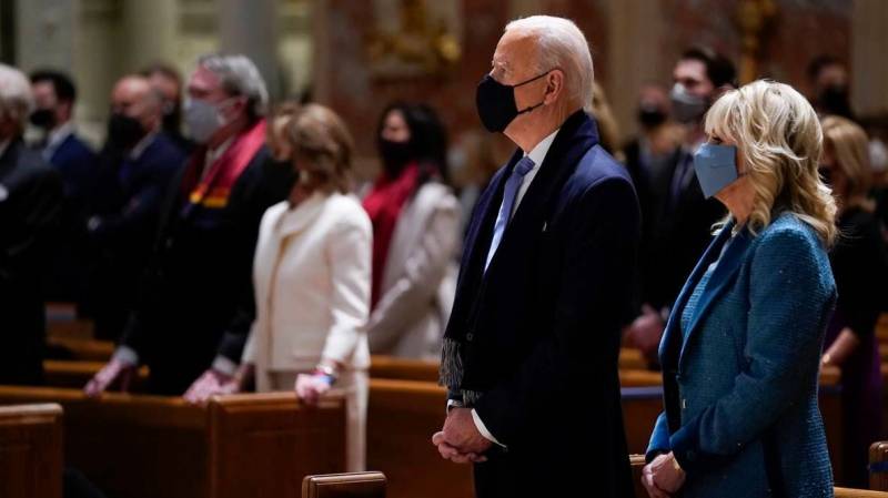 Biden arrives at US Capitol for inauguration as 46th president