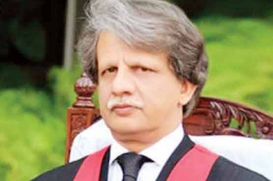 PML-N, PPP reject Justice Azmat-led Inquiry Committee on Broadsheet