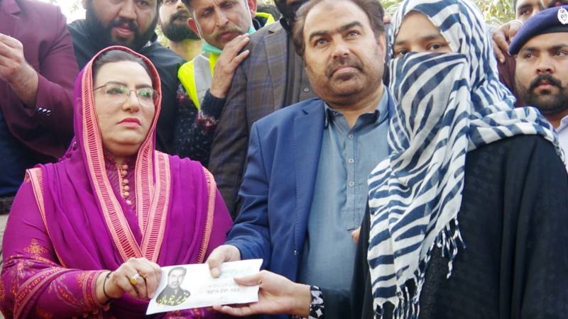 Screaming of PML-N shows Buzdar’s arrows hitting target: Firdous