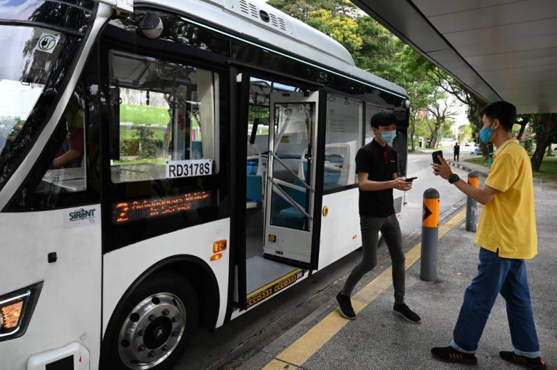 Singapore launches new self-driving bus trial