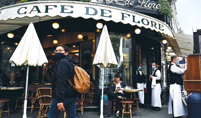 French government warns restaurants after secret openings