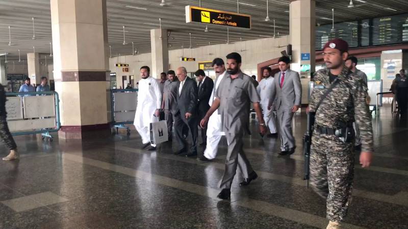 Lahore Airport staff warned against giving protocols to passengers