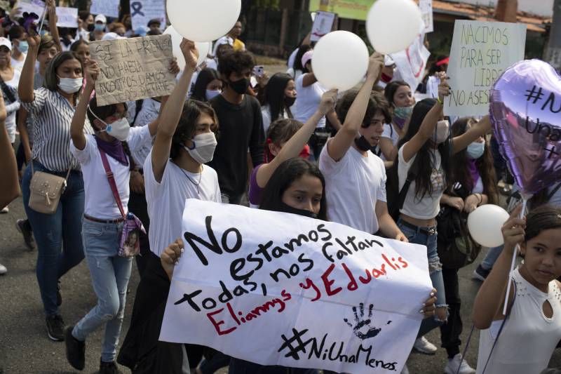 Venezuelans protest femicide after three women killed