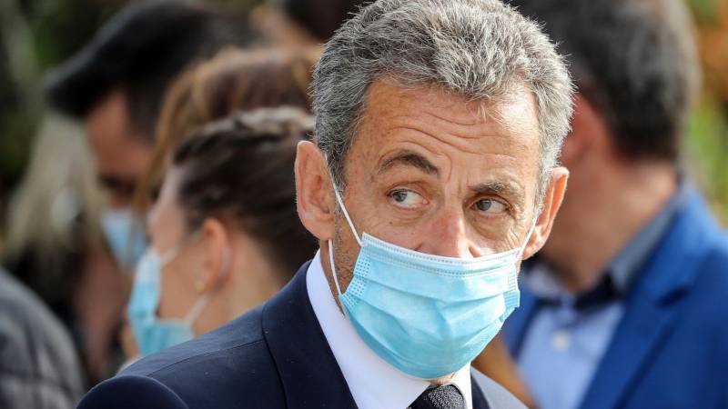 French court convicts ex-president Sarkozy on corruption charges