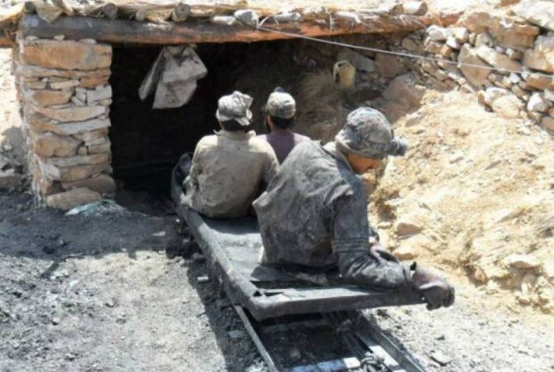 12 coalminers trapped after landslide in Quetta