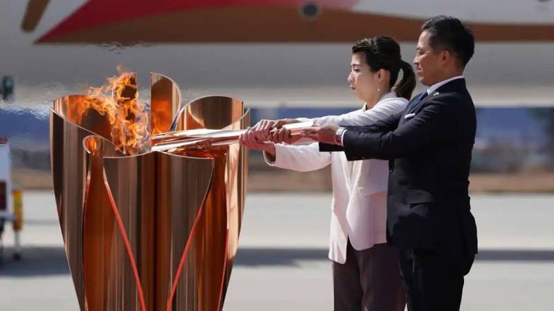 Fans barred from Tokyo Olympics torch relay start