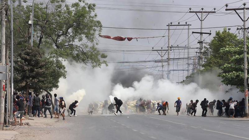 China 'very concerned' for safety of citizens in Myanmar