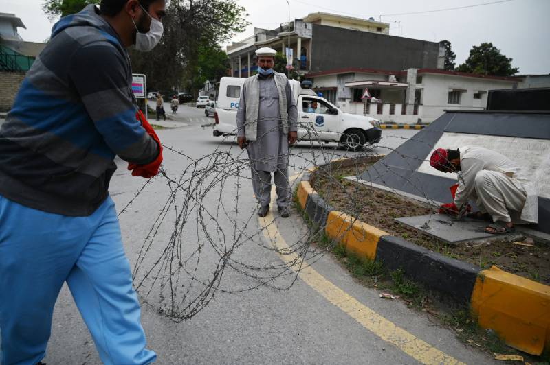 No let-up in coronavirus cases as 58 more dead, 2,511 infected in Pakistan