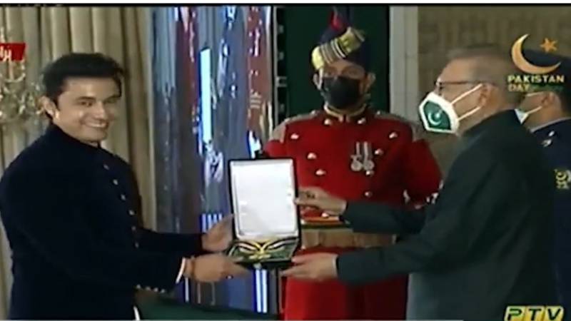 President confers Pride of Performance upon Ali Zafar