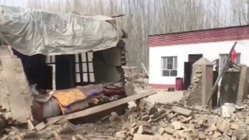 Three dead in 5.4-magnitude quake in Xinjiang: state media