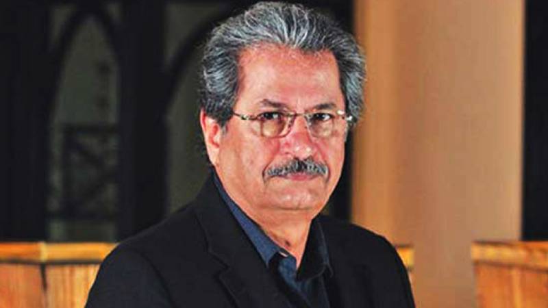 Shafqat in talks with Cambridge to reschedule O/A Level exams