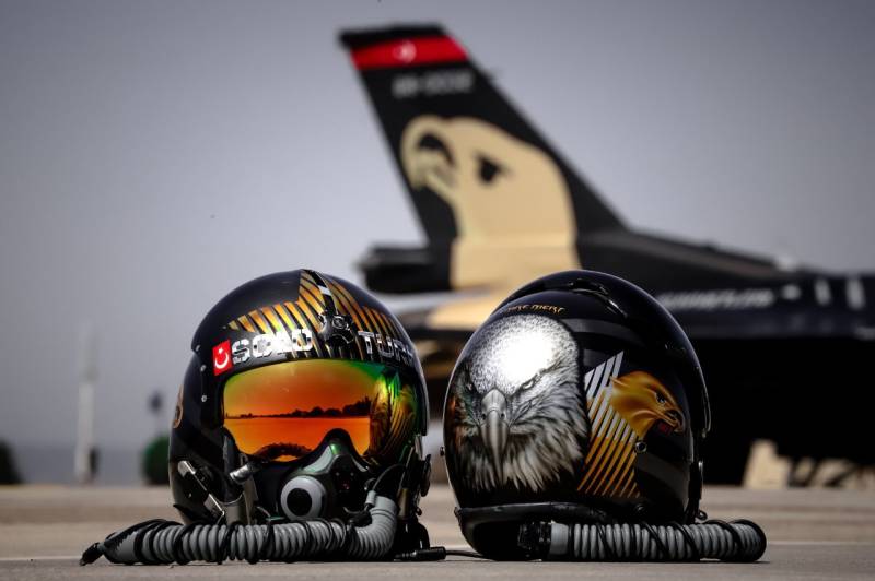 Solo Turk are the ‘eagles’ of Turkish Air Force