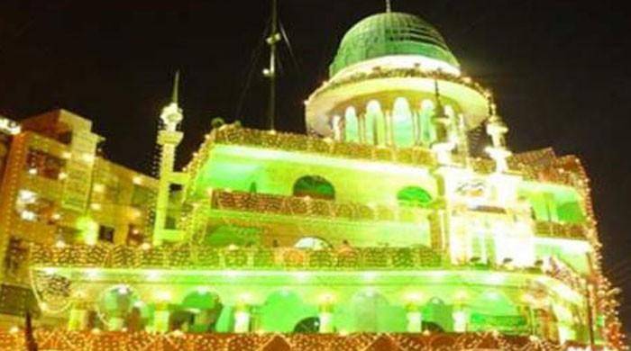 Pakistanis to celebrate Shab-e-Barat tonight with religious fervour