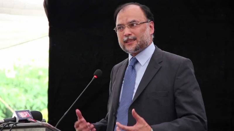 Ahsan Iqbal chides government over restoring trade with India