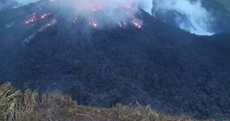 Caribbean island orders evacuations after volcano warning