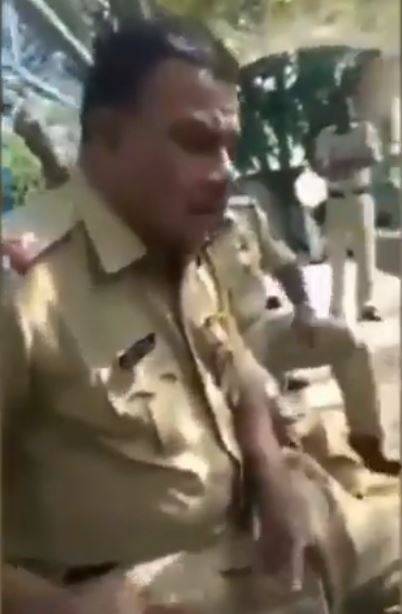 Indian cop singing ‘Bhar Do Jholi’ video goes viral