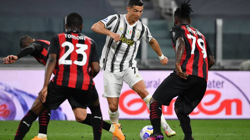 Milan knock Juve out of top four with thumping win