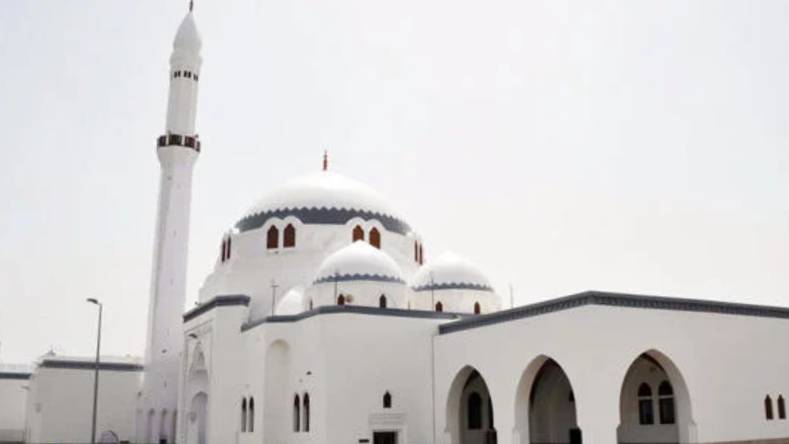 Saudi Arabia restricts use of mosque loudspeakers