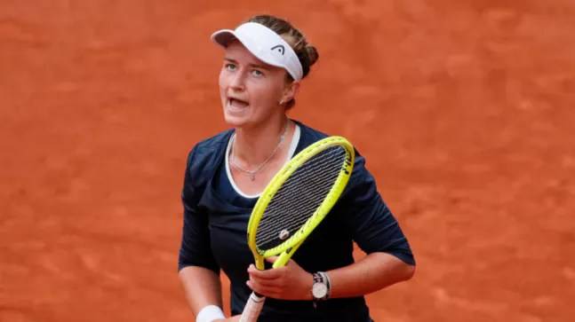 Krejcikova knocks fifth seed Svitolina out of French Open