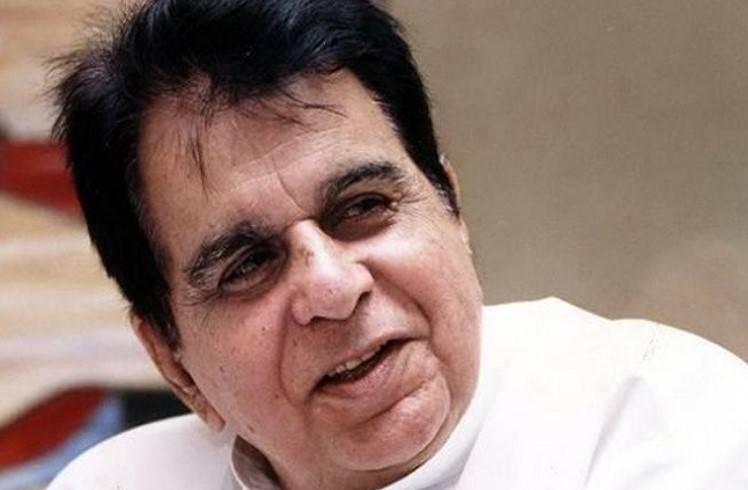 Dilip Kumar admitted to Mumbai hospital due to breathing issues