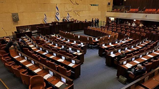 Israel lawmakers to vote Sunday on anti-Netanyahu govt