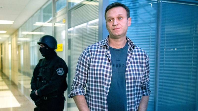 Moscow court considers 'extremism' label for Navalny group