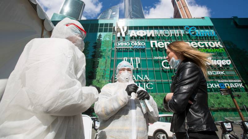 Moscow sounds alarm over virus surge