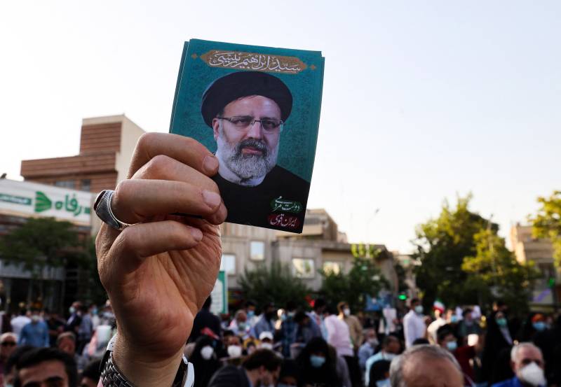 Iran's Ebrahim Raisi headed for presidency as poll rivals pull out