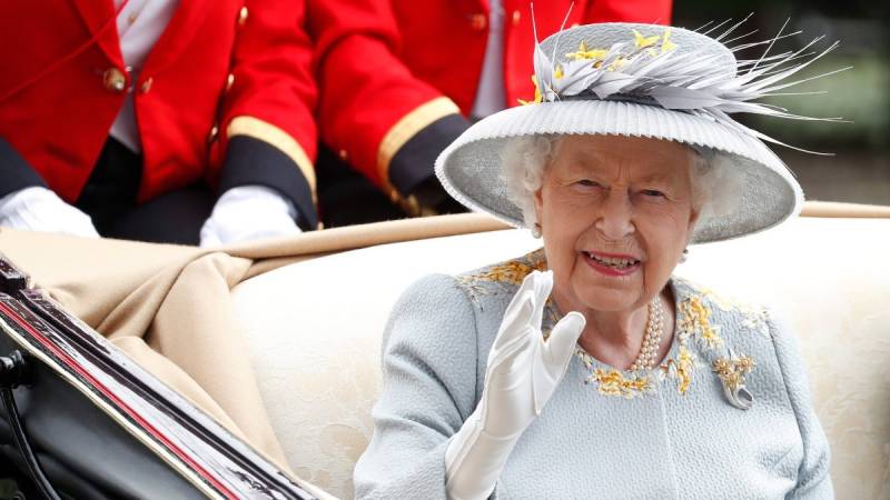 Queen attends Royal Ascot for first time since Philip's death