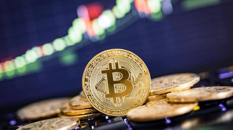 Bitcoin dives as China widens crackdown on crypto mining