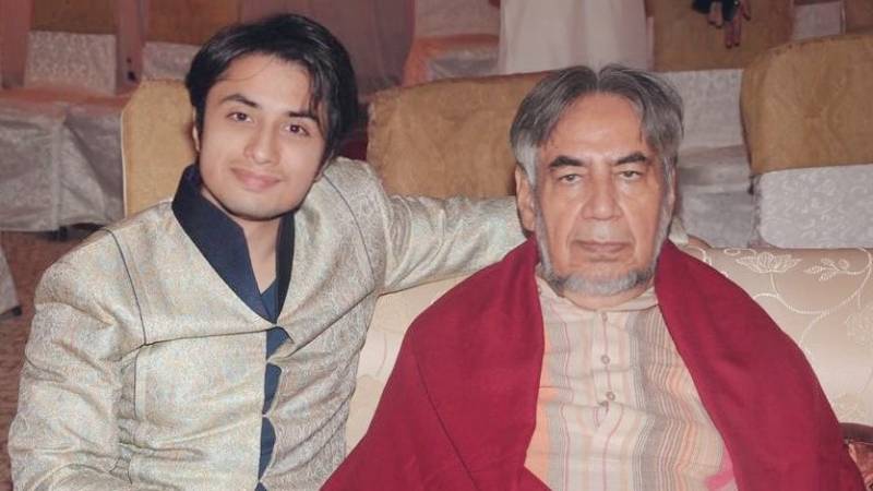 Ali Zafar's grandfather passes away