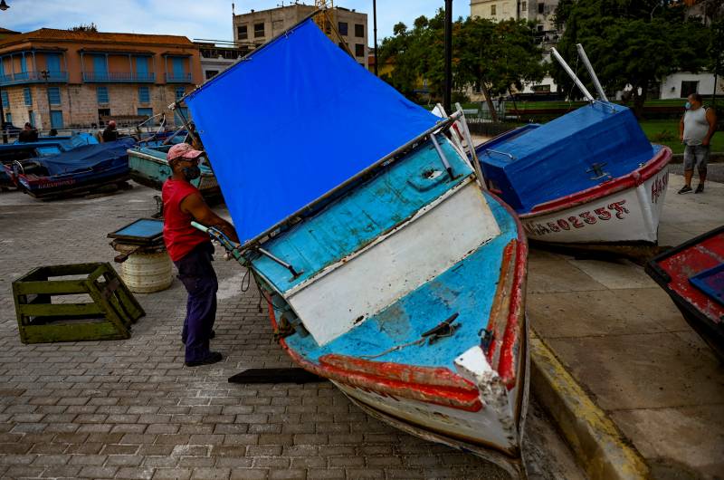 Storm Elsa batters Cuba as it heads toward Florida Keys