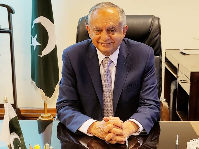 Pakistan exports did very well in FY2021: Razak Dawood