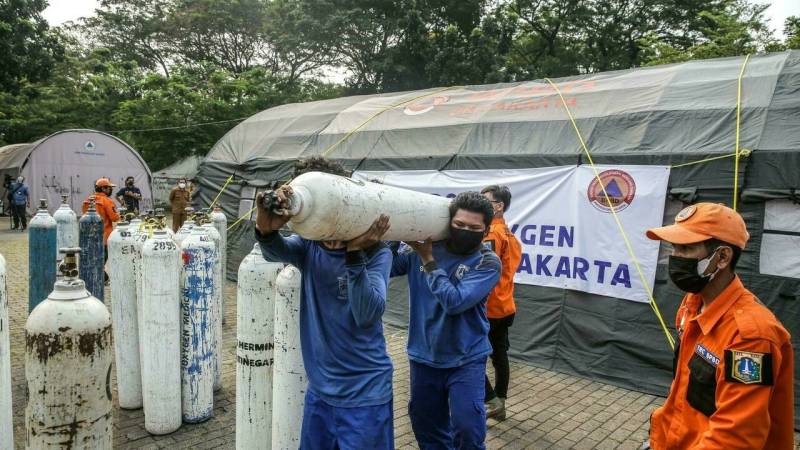 Indonesia in oxygen emergency as Delta variant wreaks global havoc