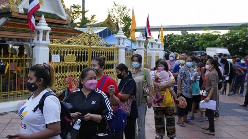 Thailand imposes tougher Covid-19 curbs, curfew in Bangkok