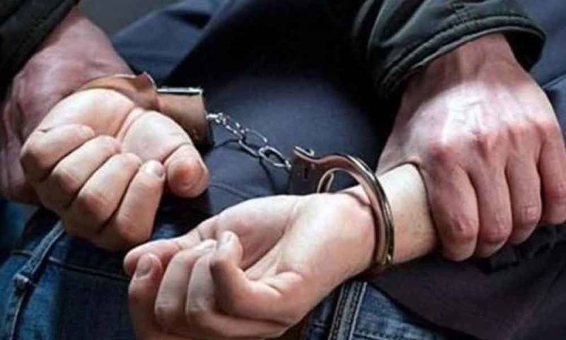 Karachi police arrests fraudster 