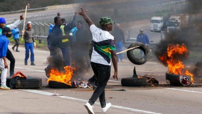 Death toll in S.Africa unrest climbs to 45 after Soweto looting stampede