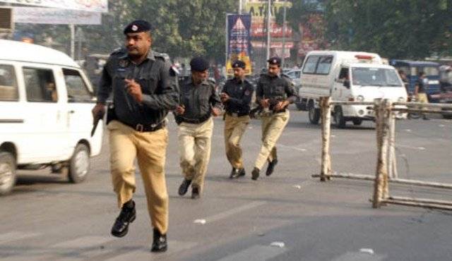 Lahore police arrest 50 for collecting hides illegally