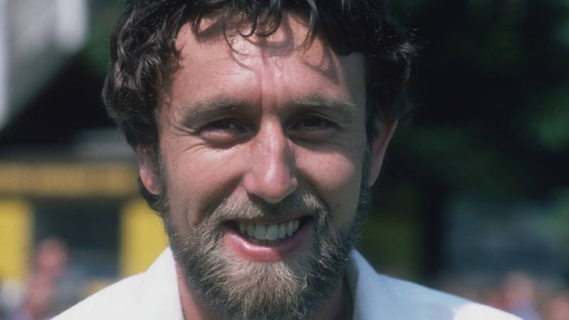 Former England cricketer Mike Hendrick dead at 72