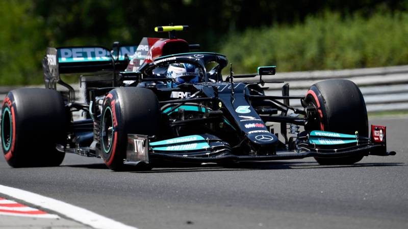 Hamilton quickest in final practice in Hungary