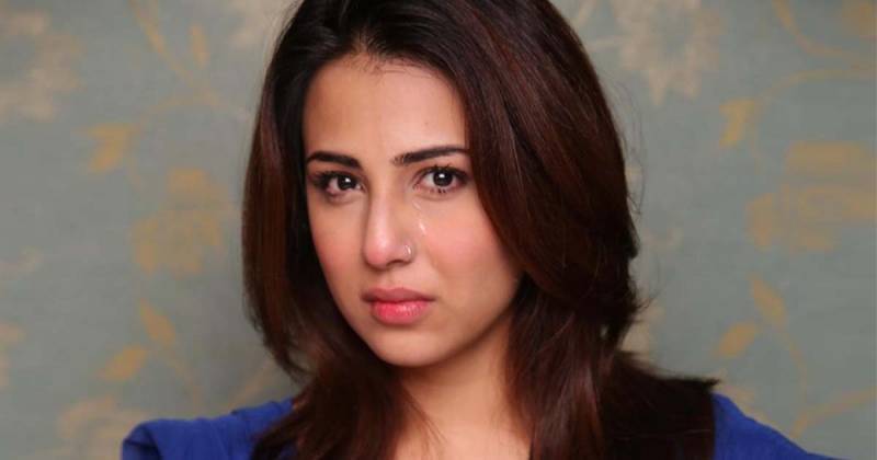 Ushna Shah tests positive for Covid-19 after full vaccination 