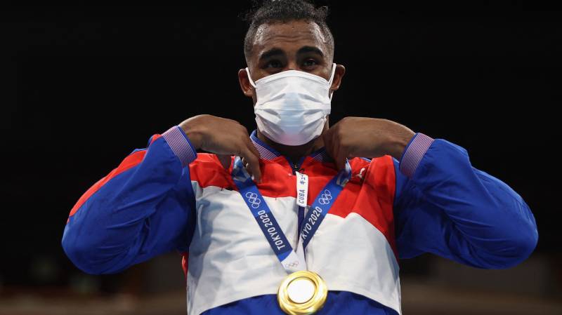 Cuba win boxing gold again as distraught Briton refuses to wear silver