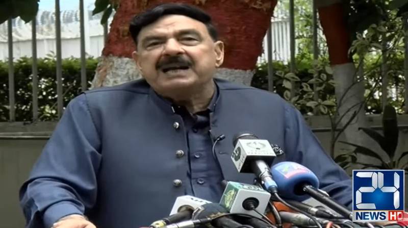 Sheikh Rasheed regrets not bringing back Nawaz Sharif