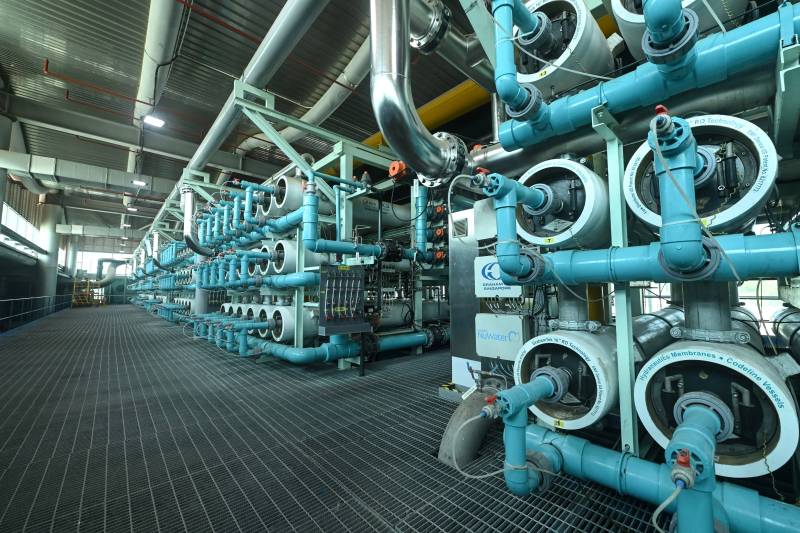 Resource-starved Singapore turns sewage into ultra-clean water