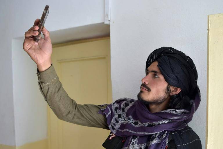 Social media giants grapple with Taliban dilemma