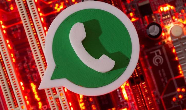 WhatsApp working on a shortcut button to send money via iOS devices