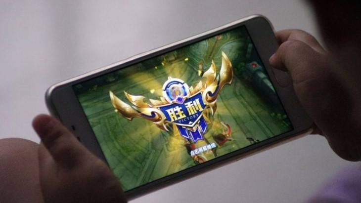 China limits children's online gaming to three hours a week